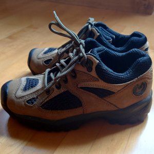 Merrell Wear Them Out Ventilator II Hiking Shoes Women Size 5.5